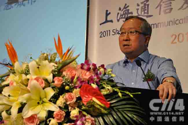 高新民：智慧城市建设应避免新瓶装老酒及纸上谈兵