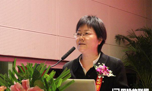 88858cc永利官网互联总经理、首席规划师郑爱军在现场发布《第四届（2014）中国智慧城市发展水平评估报告》